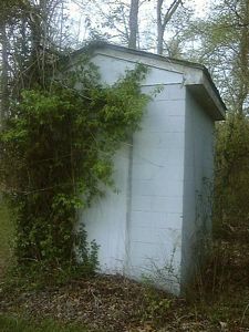 jpeg thumbnail of N carrier repeater hut MCN1W
